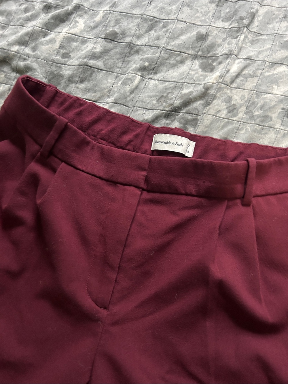 Abercrombie & Fitch Sloane Low-Rise Wide Leg Pant in Red Wine